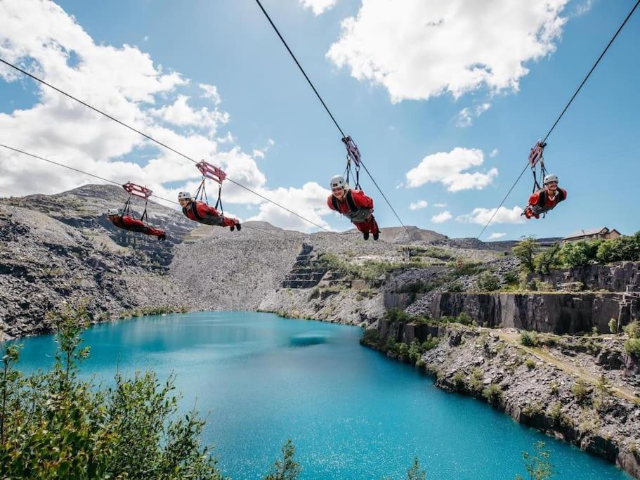 Perfect For Snowdon. Groups, Families+Dogs Welcome Llanberis Εξωτερικό φωτογραφία
